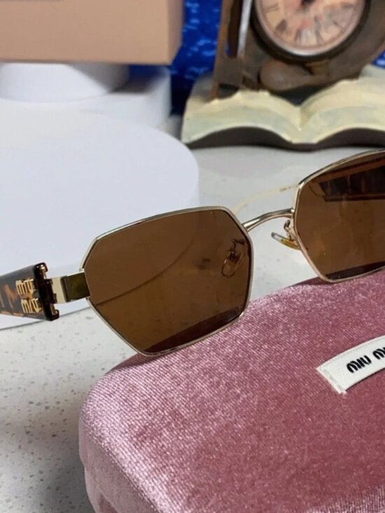 Miu Miu  Sunglasses main image 5